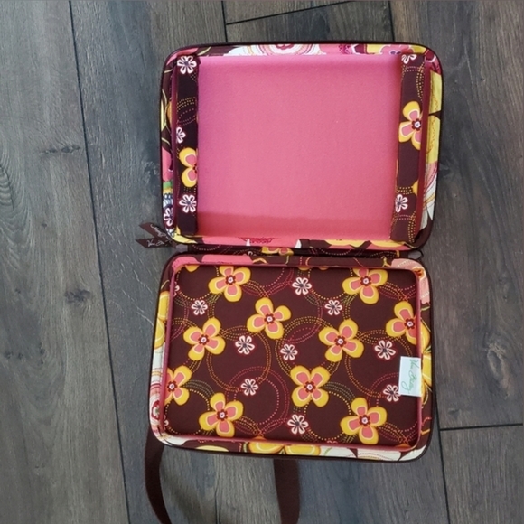 Vera Bradley buttercup travel kit with set